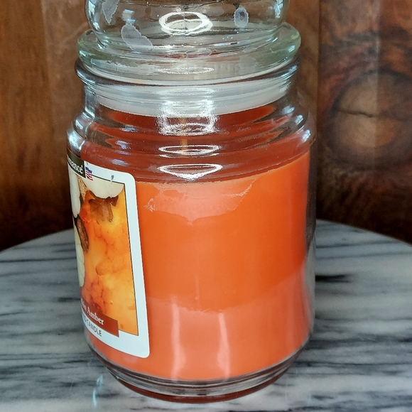 Pumpkin Amber Candle - Picture 2 of 12